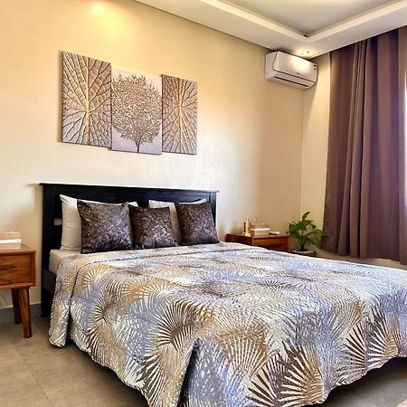 Moderne, Lumineux & Spacieux Avec Balcon -Central -Wifi-Smart Tv-Clim Marrakesch Exterior foto