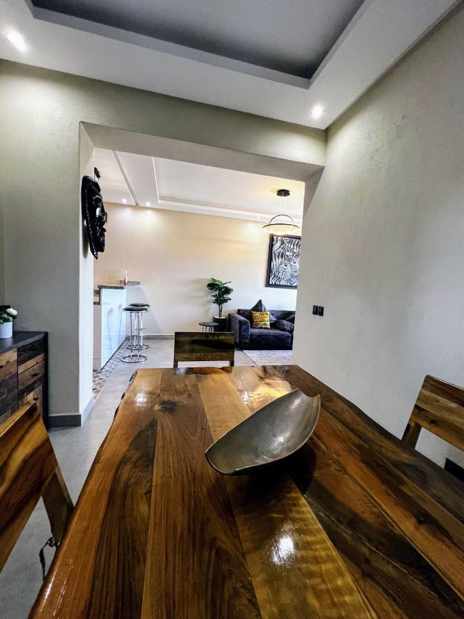 Moderne, Lumineux & Spacieux Avec Balcon -Central -Wifi-Smart Tv-Clim Marrakesch Exterior foto