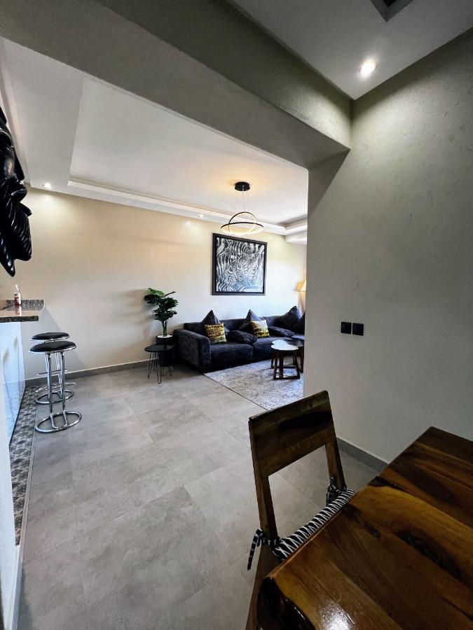 Moderne, Lumineux & Spacieux Avec Balcon -Central -Wifi-Smart Tv-Clim Marrakesch Exterior foto