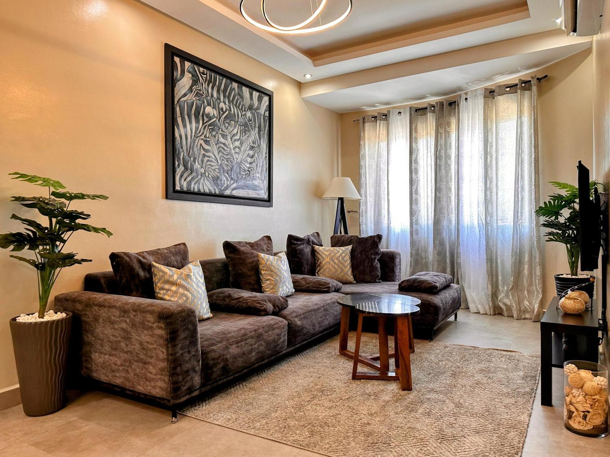 Moderne, Lumineux & Spacieux Avec Balcon -Central -Wifi-Smart Tv-Clim Marrakesch Exterior foto