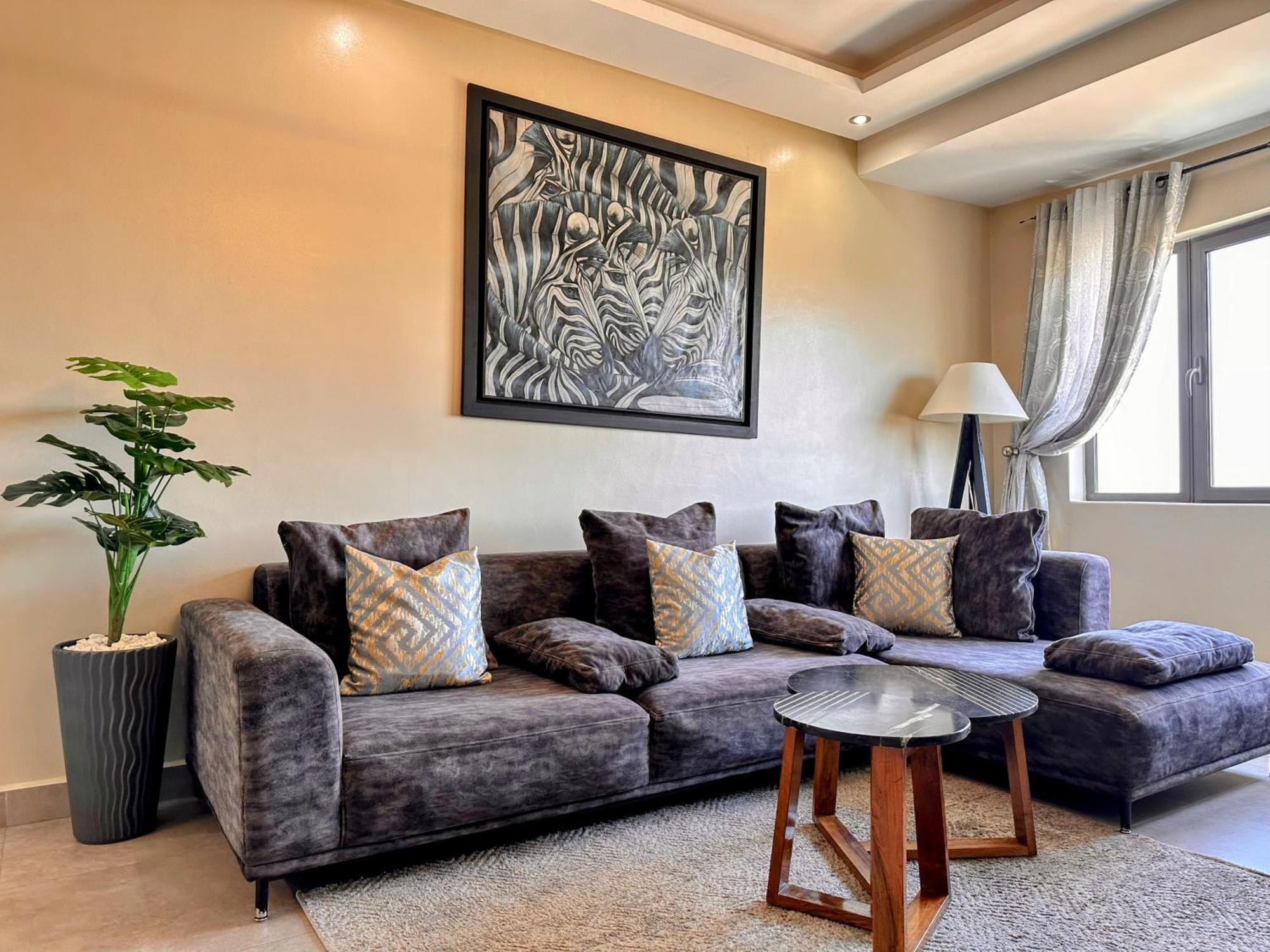 Moderne, Lumineux & Spacieux Avec Balcon -Central -Wifi-Smart Tv-Clim Marrakesch Exterior foto